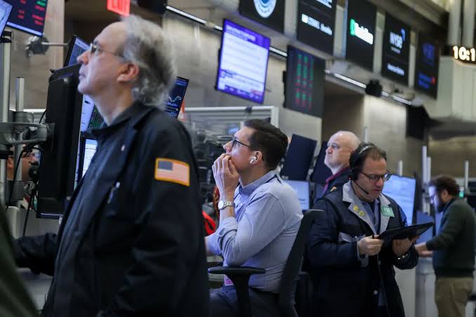 Stocks Rally Continues on Peace Deal Hopes, AI Spending Optimism