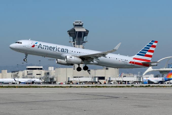 US FAA proposes fining American, Southwest over alleged drug, alcohol violations