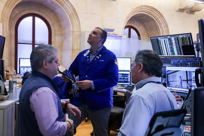 Momentum Trade at New Extremes Is Drawing Wall Street Warnings