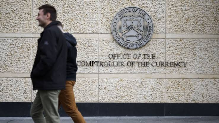 Feds warn banks on lending to unauthorized workers