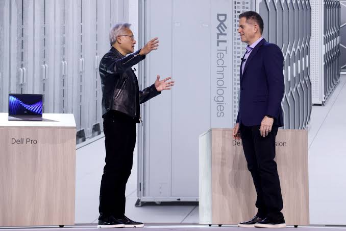 Dell Stock Soars 33% as Earnings Blow Past Wall Street Expectations