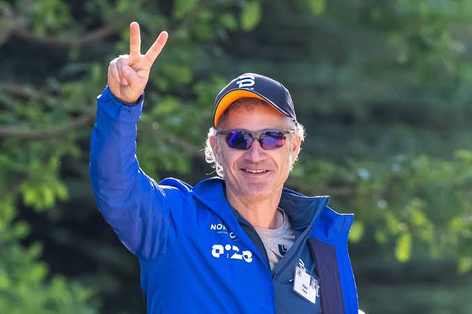 Palantir CEO Alex Karp celebrates 93% revenue growth as stock jumps after blockbuster earnings