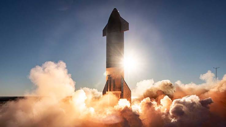 SpaceX IPO Plans To Sell 555.6 Million Shares At $135