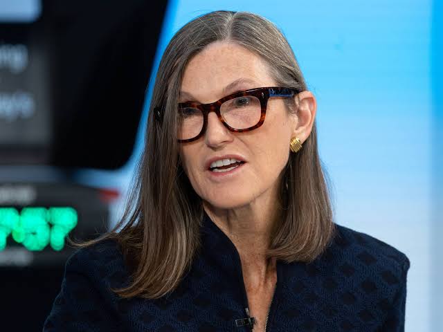 Cathie Wood buys $12.9 million of tumbling tech stock