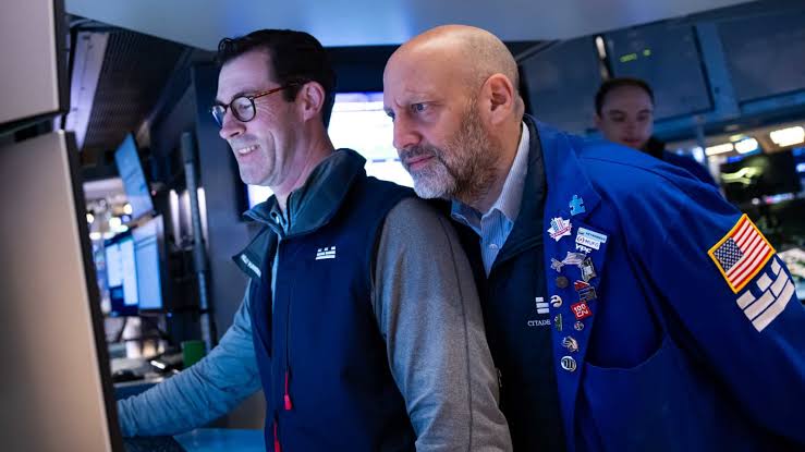 Dow surges nearly 800 points, S&P 500 posts first close above 7,200 and best month since 2020: Live updates