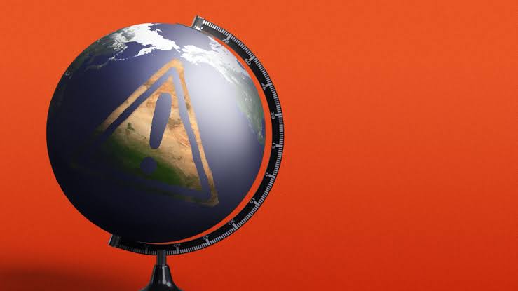 New forecasts lay out 2 rocky paths for global economy