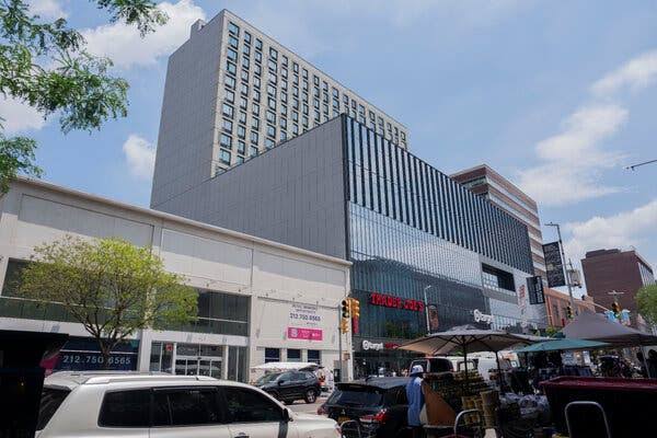 Big-Box Retailers Have a New Strategy for Breaking Into Urban Markets