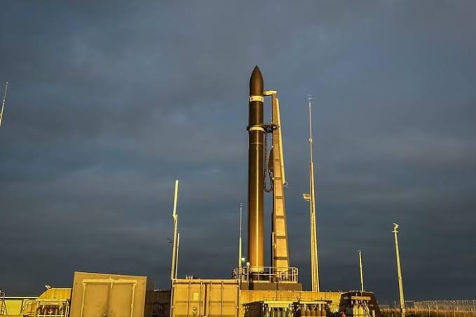 Rocket Lab Stock Pares Losses After Mixed Earnings Report