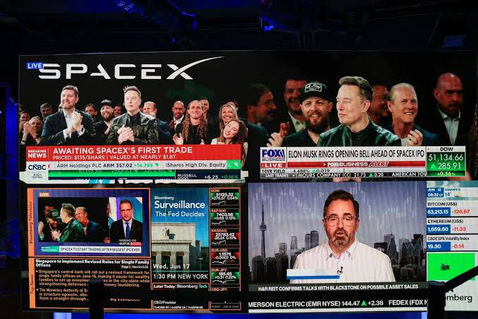 Elon Musk becomes the first trillionaire as SpaceX soars in its market debut