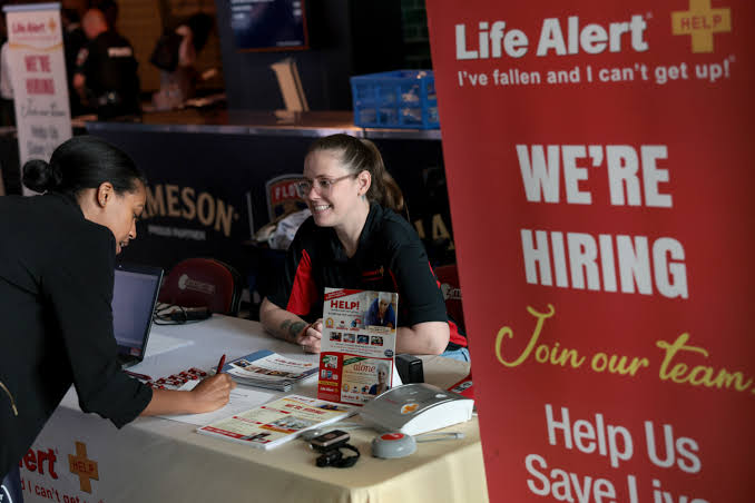 Stock market today: Dow notches fresh record, S&P 500, Nasdaq fall as Tesla sinks, semiconductors extend decline