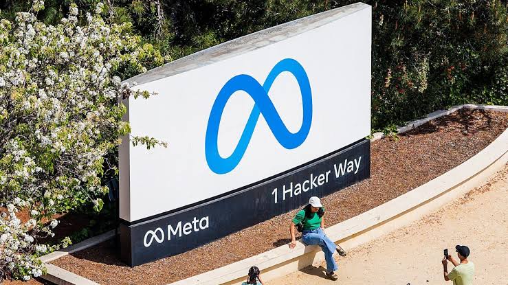 Meta u-turns on AI feature amid privacy backlash