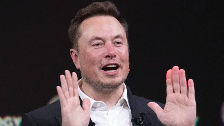 Elon Musk could lose nearly $1 trillion and still be the world's richest person