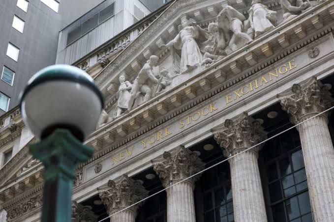 Tech Slump, Iran Strikes, Inflation, SpaceX—This Week Could Make or Break Markets