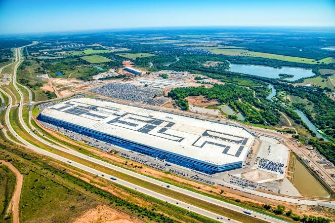 Tesla is building a monster Terafab chip complex - these stocks could also benefit (TSLA:NASDAQ)