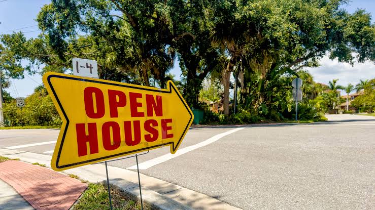 Redfin reveals change in housing market, home sales