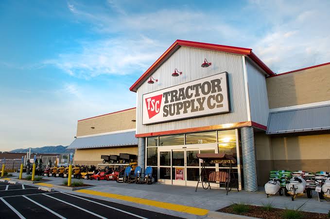 Major retailer announces its closing 75 stores, slowing growth plans