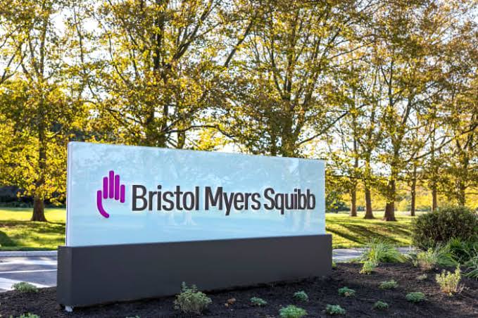 Bristol Myers Squibb Stock Falls on Report of $400 Billion Merger Talks With AstraZeneca