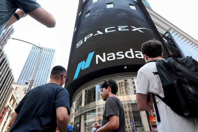 SpaceX selloff an ominous sign as lockup expiry looms