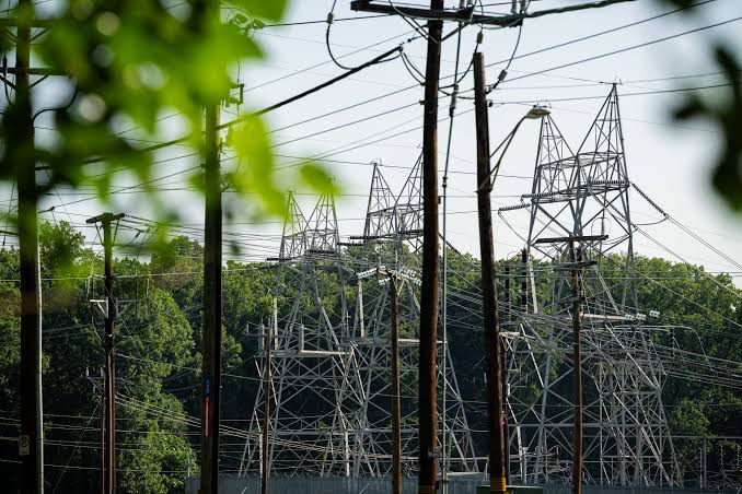 Power grid tested by consumer demands for AC, online data: Professor
