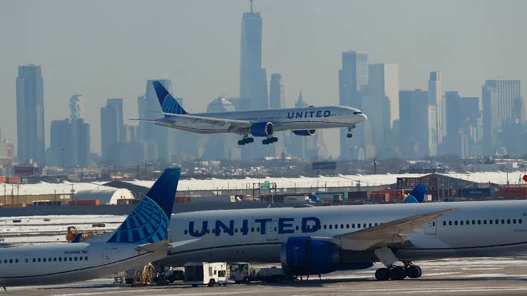 United reportedly approached Delta Air Lines about a potential merger