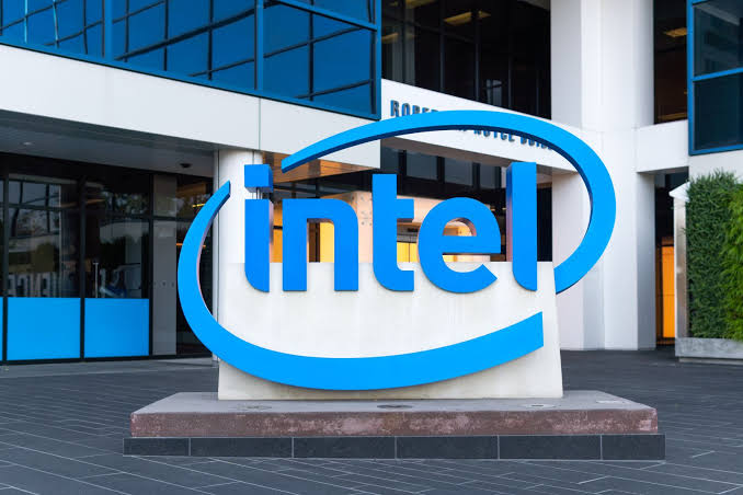 As Trump Doubles Down on Quantum Computing, This Is the Top-Performing Stock to Buy YTD