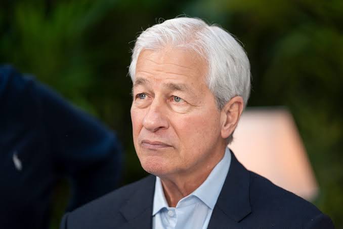 Jamie Dimon to Gen Z: 'learn how to think, learn how to earn respect' — and shares Mamdani meeting