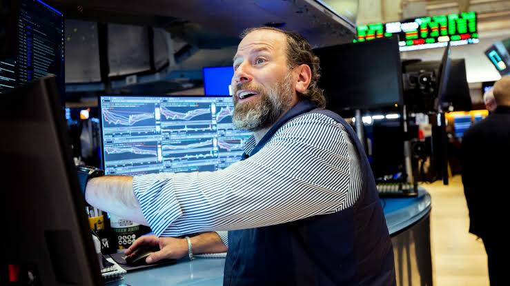 Dow surges nearly 700 points for record close as Big Tech stocks rise, oil prices slide
