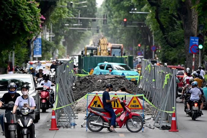 Vietnam's economy is one of the fastest-growing in the world. Can it make the leap into the ranks of middle-income countries?