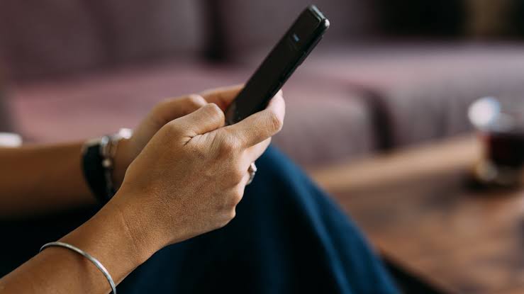I Was Shattered When My Husband Left Me. Then I Saw A Post On Facebook That Changed Everything.