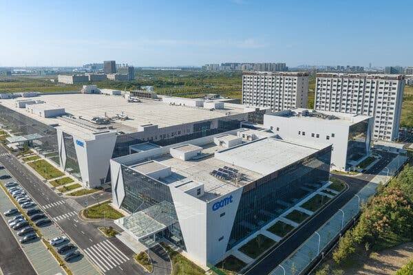 CXMT, China’s Chip Champion, to Raise Billions in Race for A.I. Control