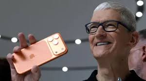 Apple boss Tim Cook says prices to rise due to memory chip costs