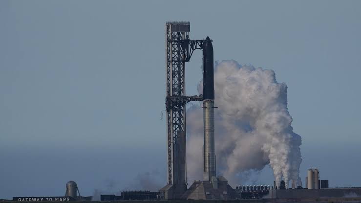 SpaceX tries to launch a bigger version of Starship but hits a series of last-minute problems