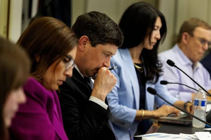 Sound Transit rebuffs Ballard, OKs other light rail routes
