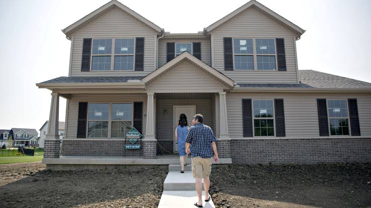 Mortgage rates fall to lowest level in over a month as Iran deal framework takes shape