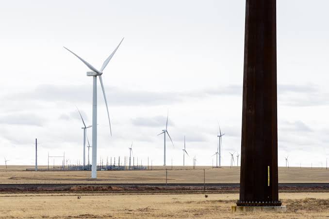 After nearly two decades, this massive New Mexico wind project is now powering California