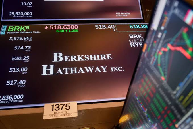 Berkshire Operating Earnings Rise 16% in Second Quarter. Buybacks Hit $4.5 Billion.