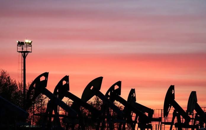 Oil prices little changed but set for steepest monthly and quarterly losses since 2020