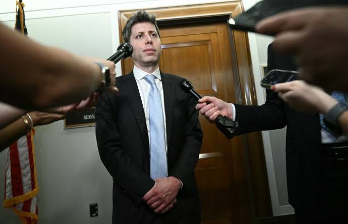 U.S. Officials Discuss Taking Financial Stakes in AI Industry