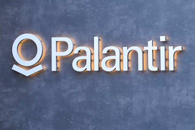 Why Palantir’s stock is having its worst month in years — even in the midst of an AI boom