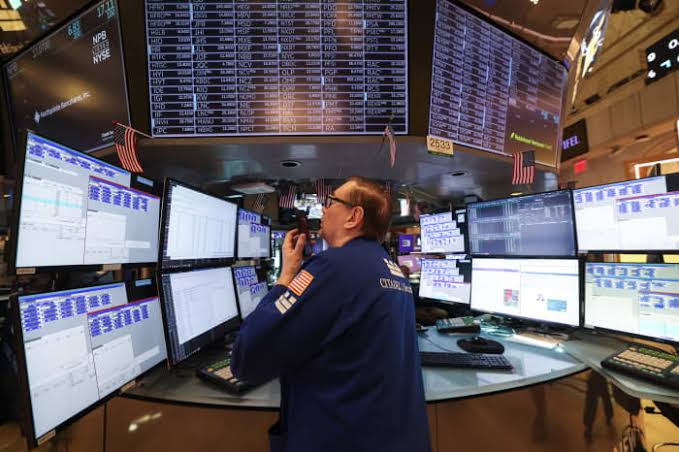 The Great Rotation: Chips Stocks Out, Old Favorites In