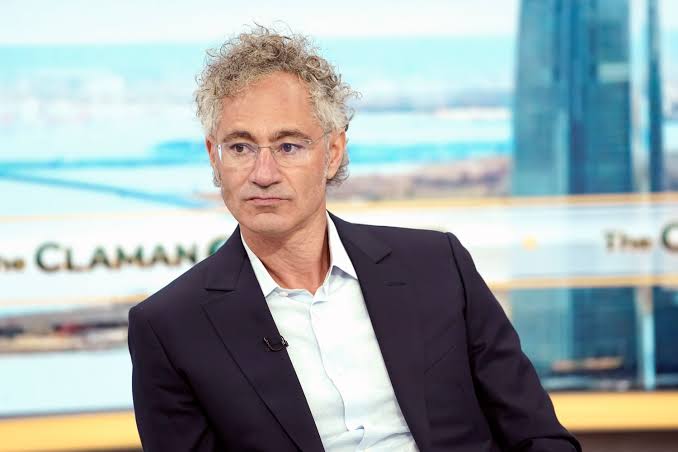 Palantir stock jumps as US commercial business booms