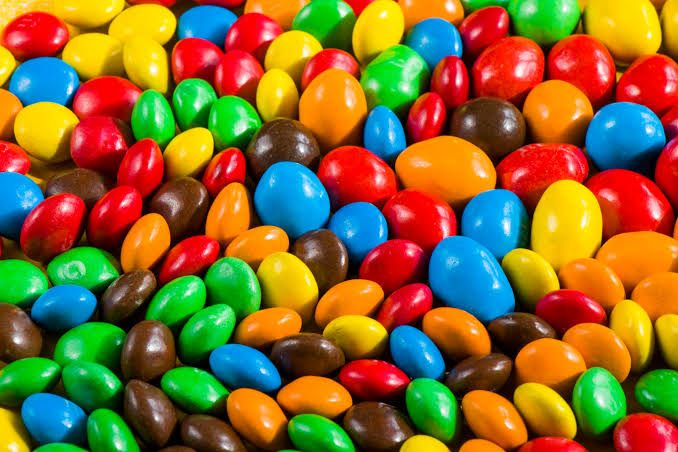 M&M’s to remove artificial dyes, exclude two iconic colors