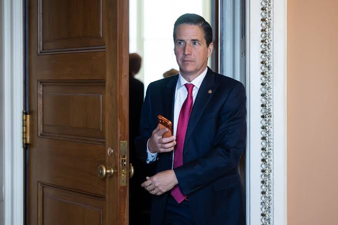 Senators to meet with Trump on crypto bill