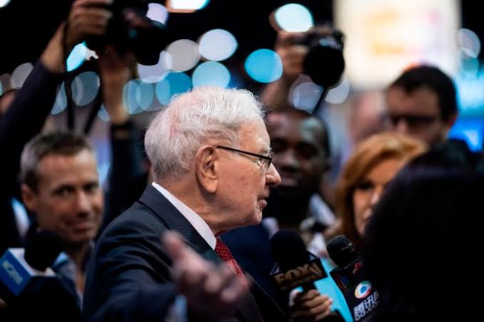 Berkshire Sold Stocks in First Quarter. 6 Takeaways and a Buffett Mystery.
