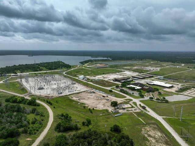 Musk, Abbott confirm $17B Terafab plant will be built near College Station