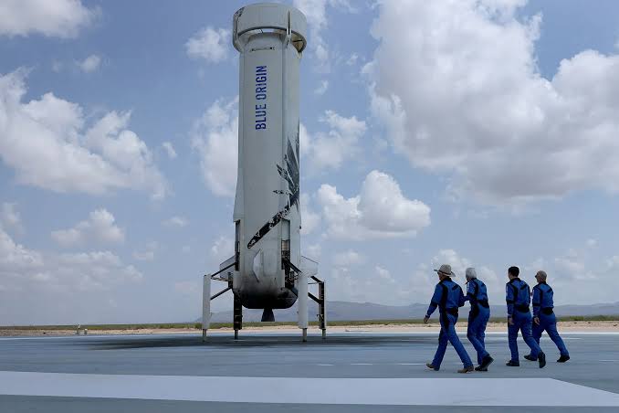 Bezos’ Blue Origin Said to Seek Funds at $130 Billion Valuation
