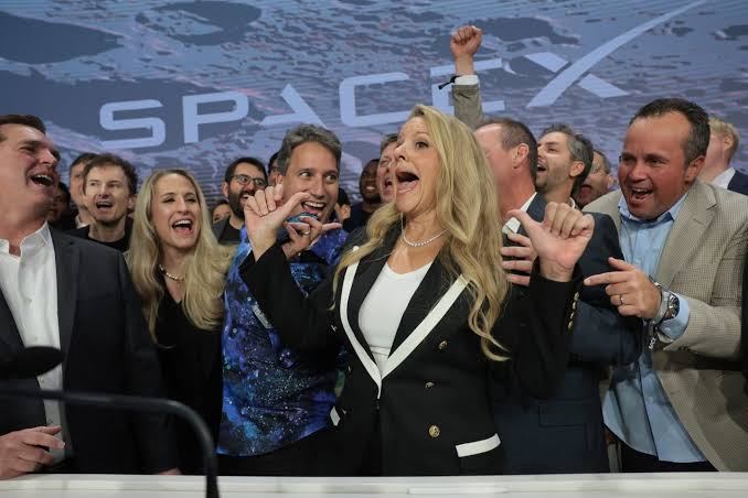 Trump cheers Gwynne Shotwell as Elon Musk’s SpaceX No. 2 gives $325 million in stock to Trump Accounts