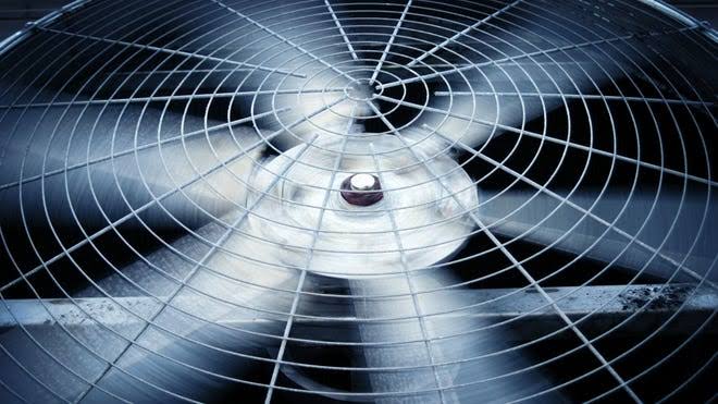 Should you run your AC unit amid bad air quality? What to know