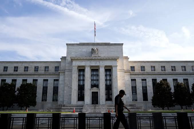 Fed Faces Rising Rate Hike Expectations, Schwab Center’s Martin Says