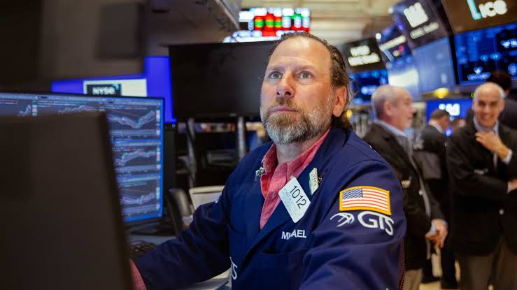 S&P 500 closes higher as chips stage a comeback, Iran stops strikes on Israel
